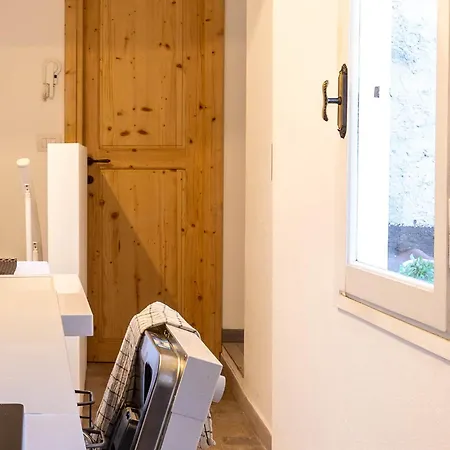 Ferienhaus Nuovo Moderno Rustico Sul Maggiore, Vino Fresco, Bbq - La Casa Di Amelia Pisano